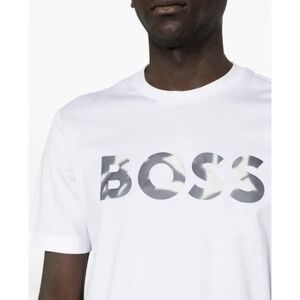 HUGO BOSS logo-appliqué cotton T-shirt Size XXL,  in perfect condition